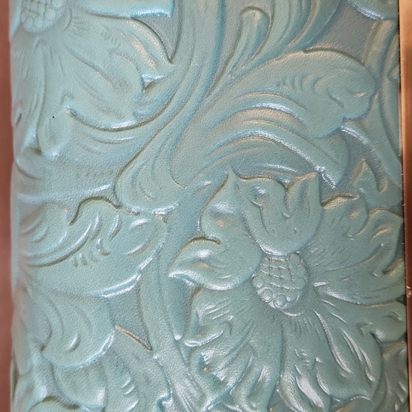 Patricia Nash turquoise leather wallet - Picture 3 of 12